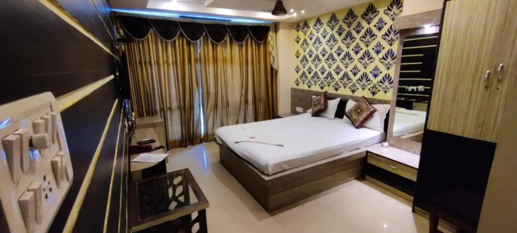 Golden Heaven Hotel