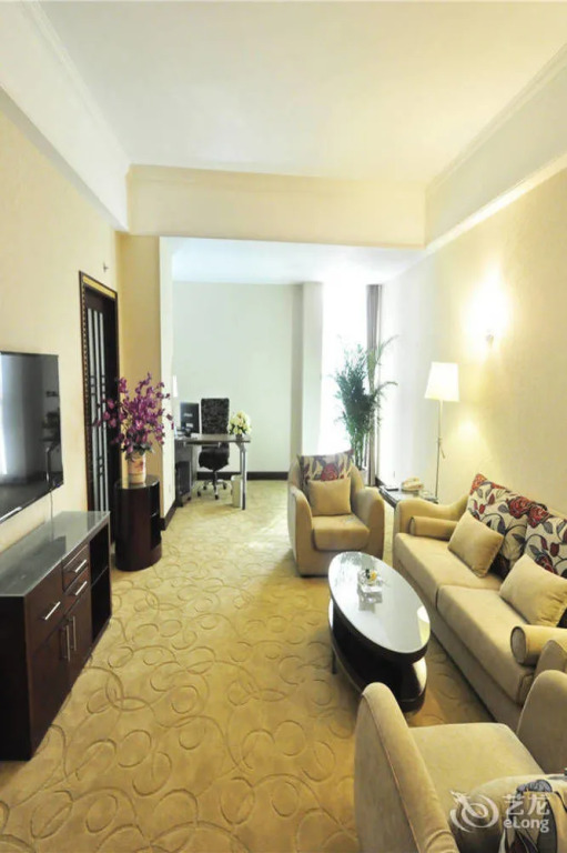 Gaoxiong Hotel