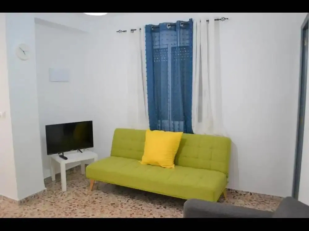 Exceptional Fully Refurbished 1 bed Apartment