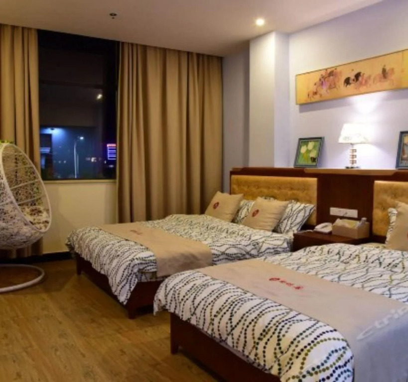 Happy Journey Hotel