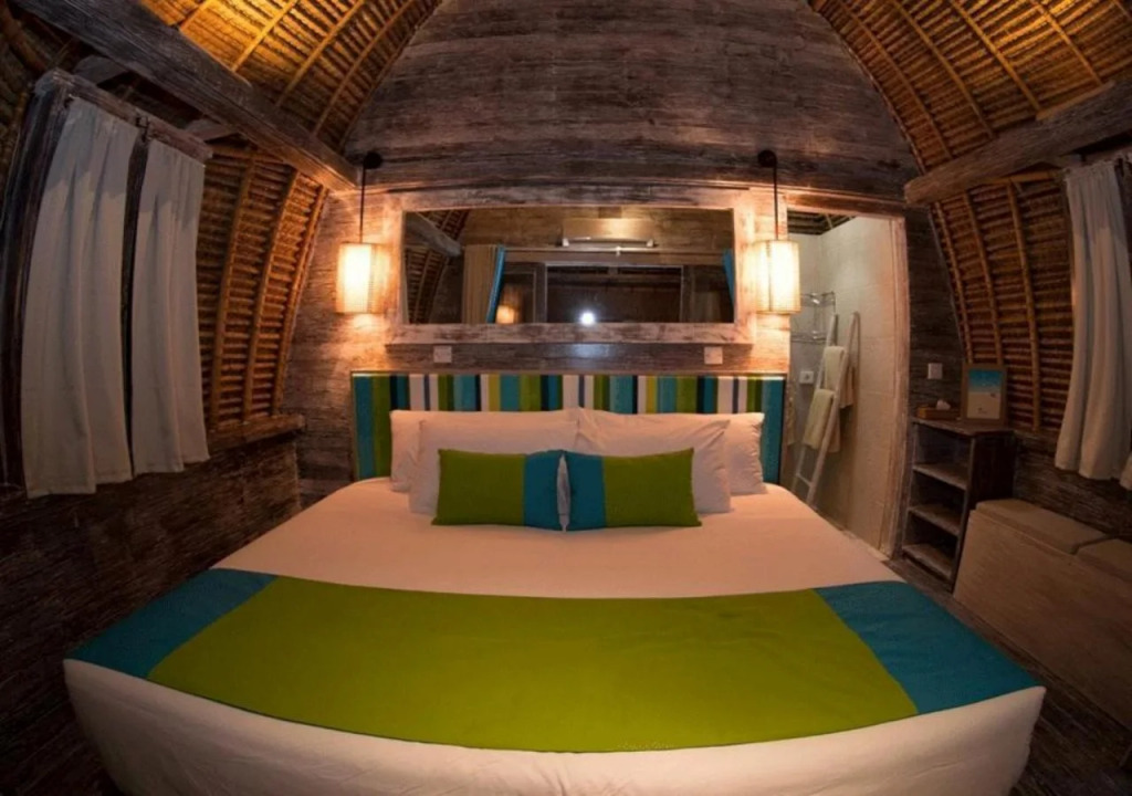 Hai Tide Beach Resort