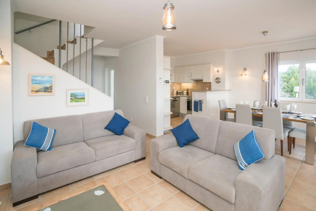Modern Ocean-view Townhouse
