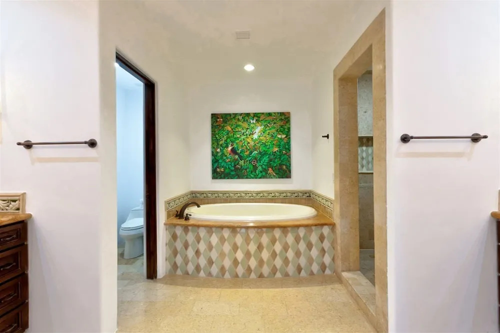 Hacienda Beach 3 Bdrm. Includes Cook Service for Bkfast & Lunch...best Deal in Hacienda!