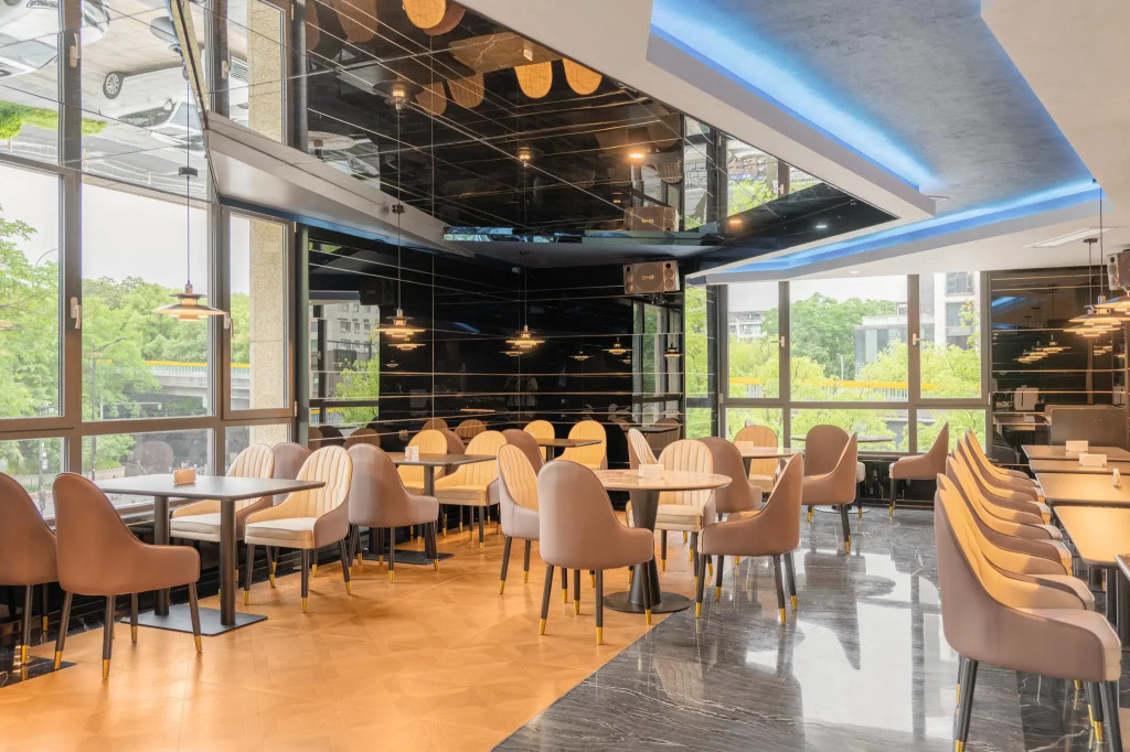 6698 Crystal Hotel (Hangzhou Sijiqing)
