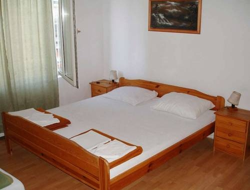 Apartments Laguna Lozna