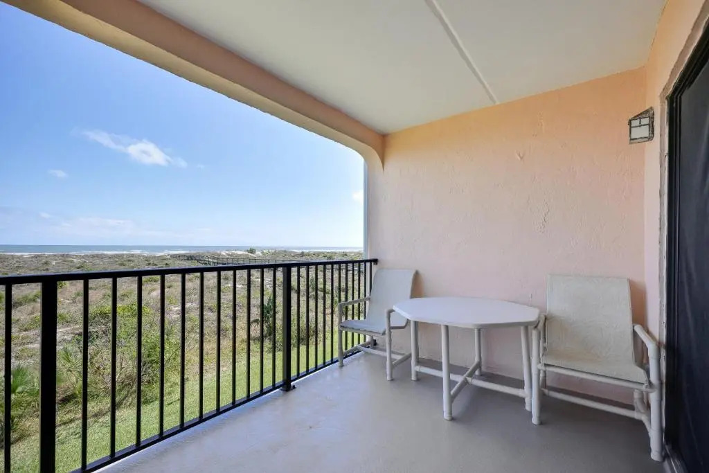 Sea Place 11205, 2 Bedrooms, Beach Front, Pool, Tennis, WiFi, Sleeps 6