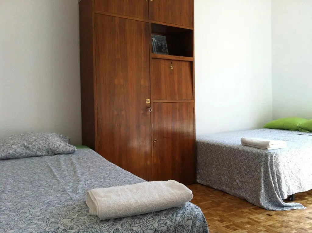 Hostal LeZule