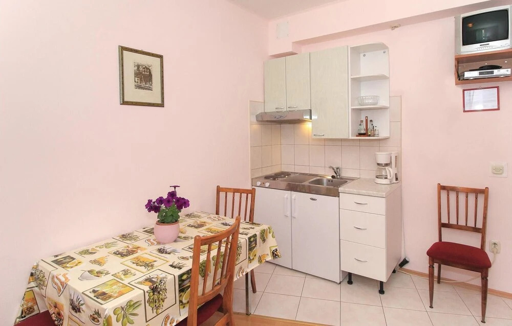 Beautiful Home in Kastel Sucurac With Wifi and 1 Bedrooms