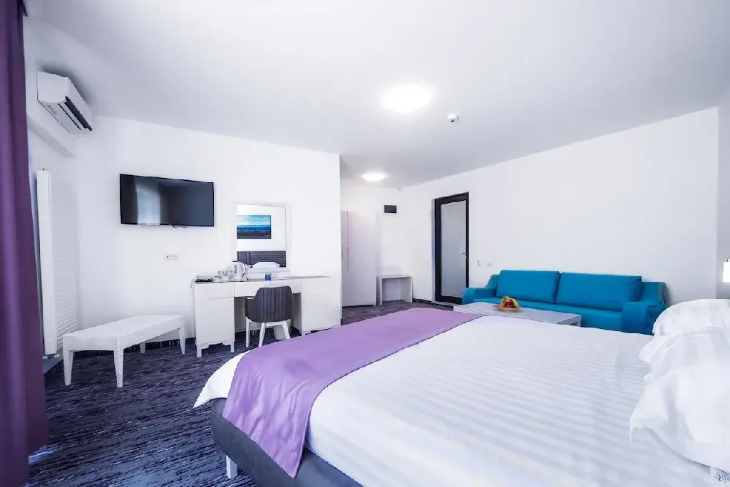 Hotel Meduza Estival