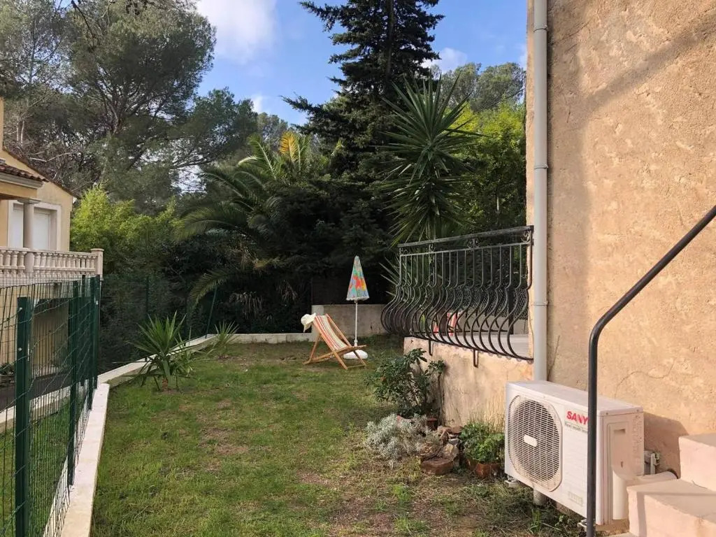 Appartement Saint-Raphaël, 1 pièce, 4 personnes - FR-1-226A-81