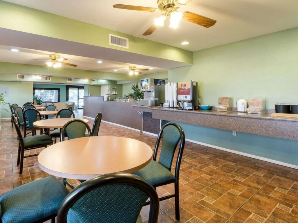 Coastal Inn Corpus Christi