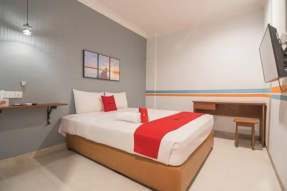 RedDoorz Near Nagoya Citywalk Batam