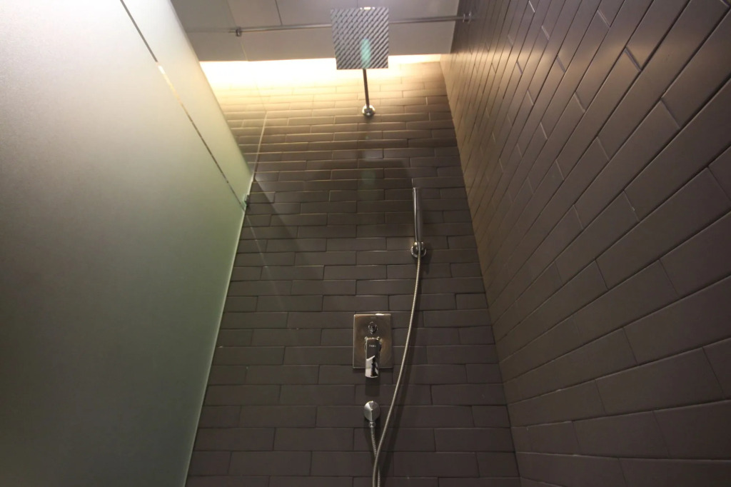 Club Hotel