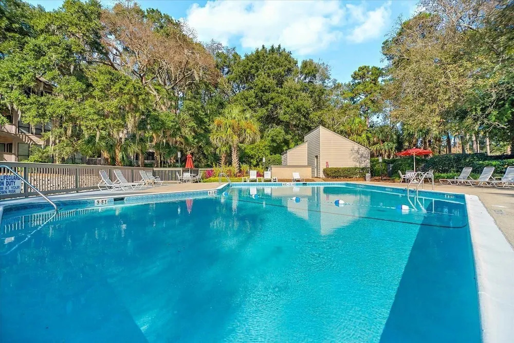 Lighthouse Tennis 2383 by Hilton Head Retreats