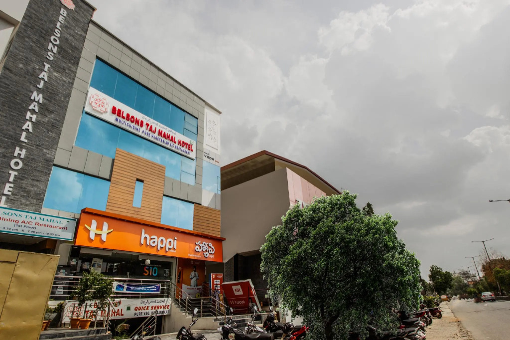 Mythri Guest House by OYO Rooms