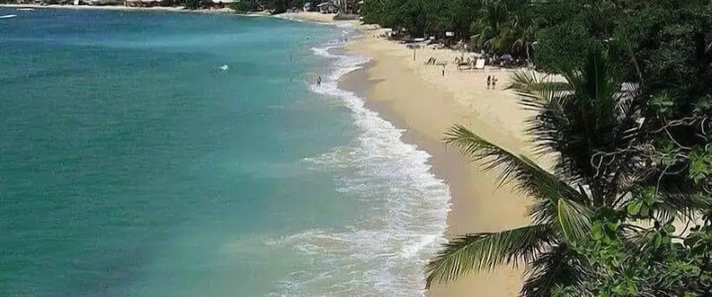 Lunora Beach Home