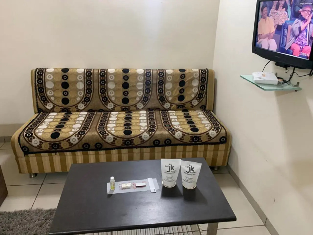 Hotel Mansarovar Luxury Business Hotel