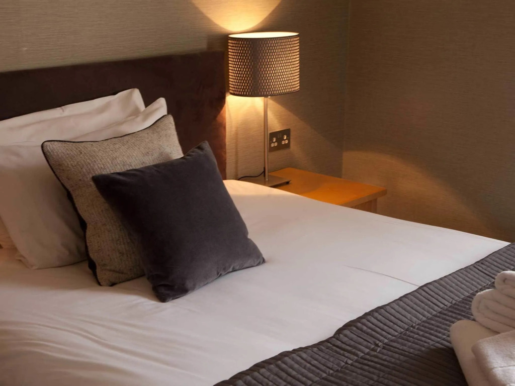 The Warwick Arms Hotel - The Coaching Inn Group