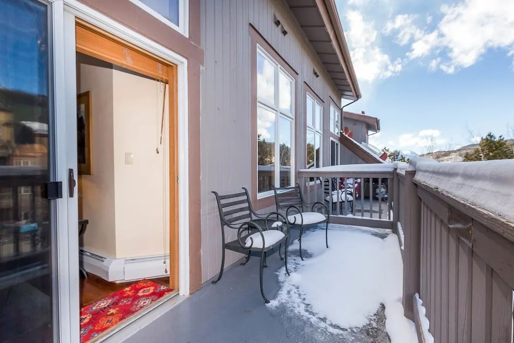 Expedition Station #8628 - 1 Br Condo