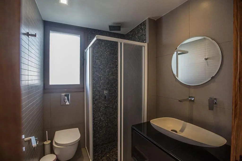 Villa Petreris Enas - Stunning 3 Bedroom Central Ayia Napa Villa With Pool