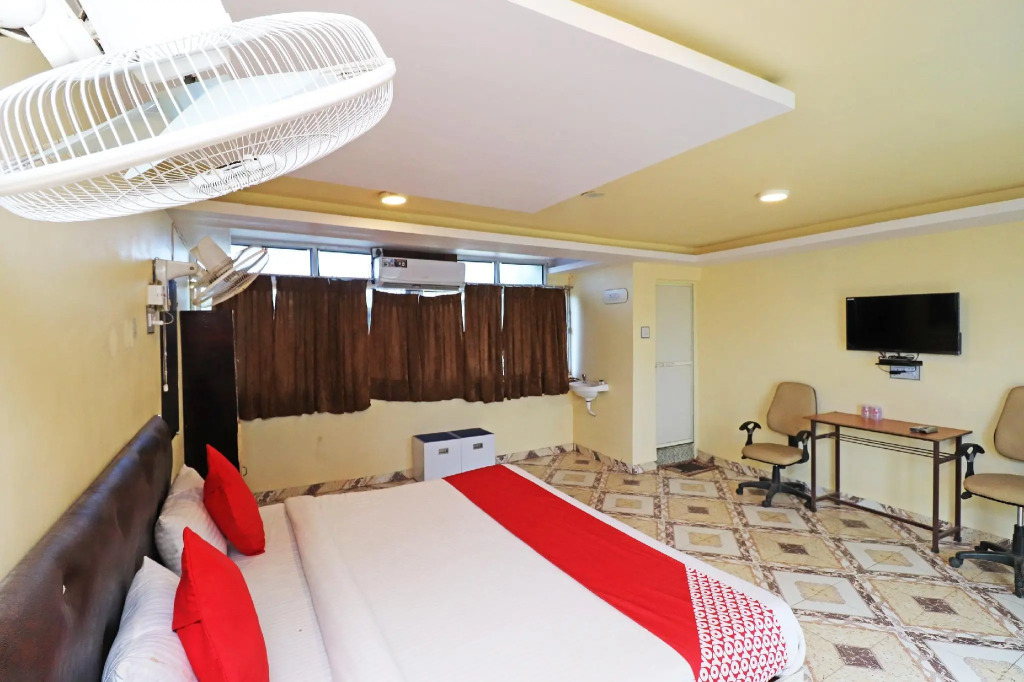 OYO 44996 Hotel Shri Shubhmangalam