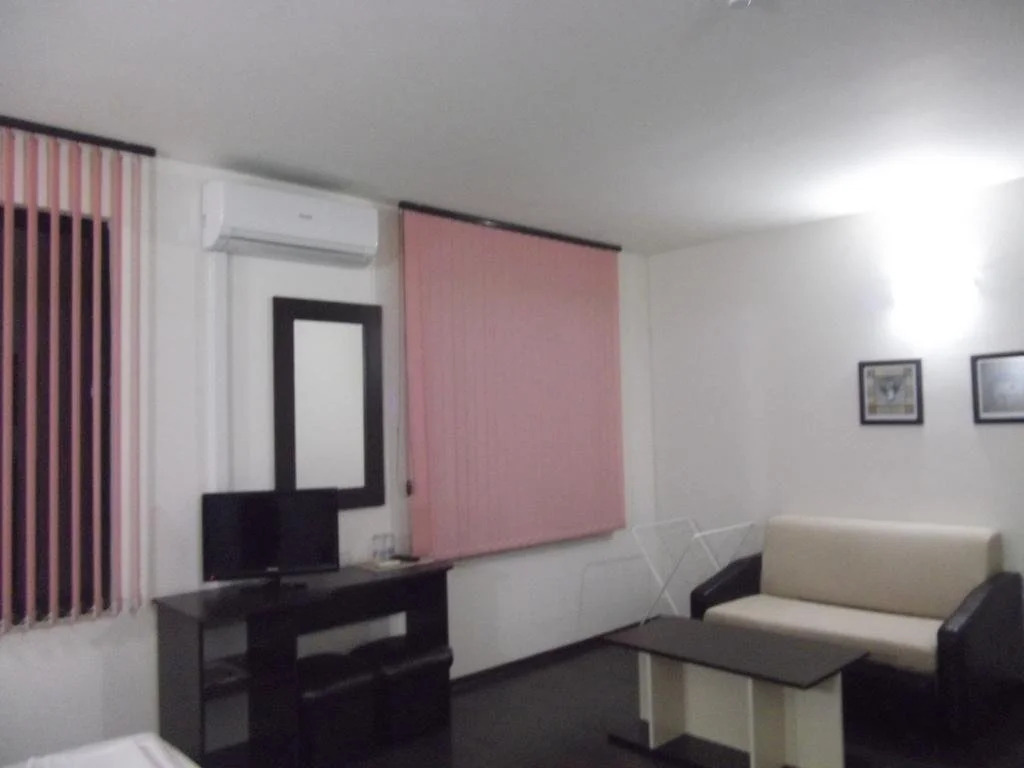 Hotel Enchevi