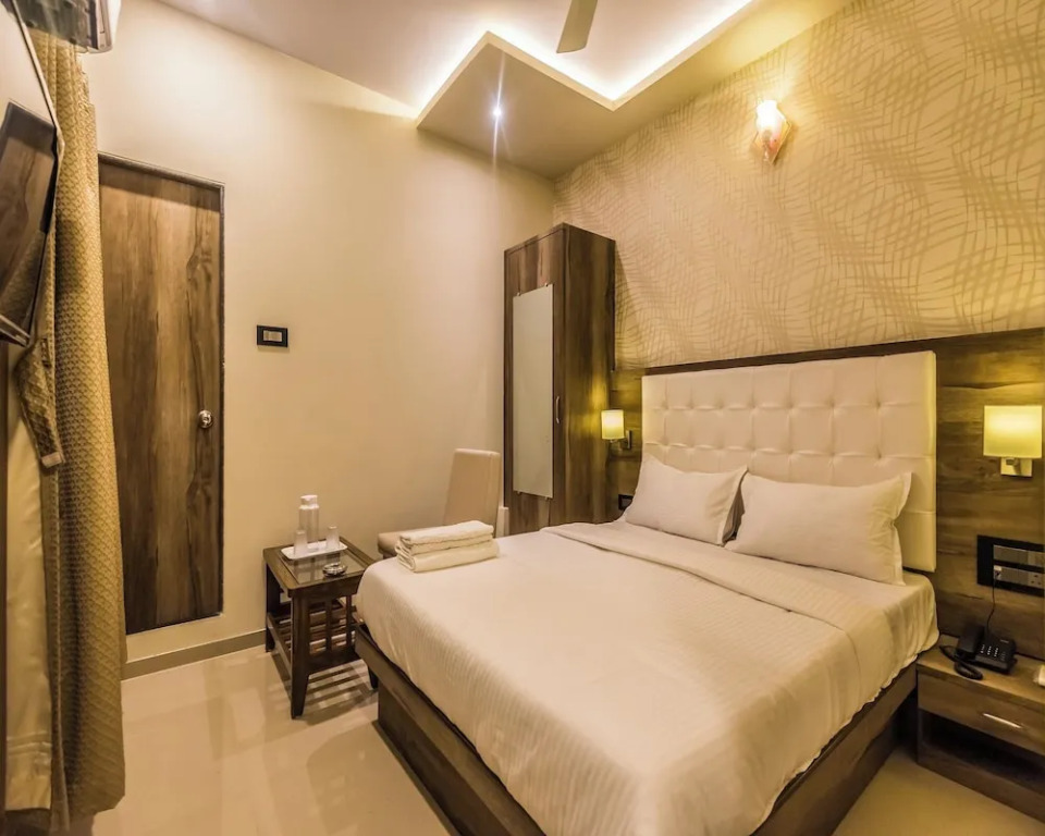 Hotel atlas grand andheri midc
