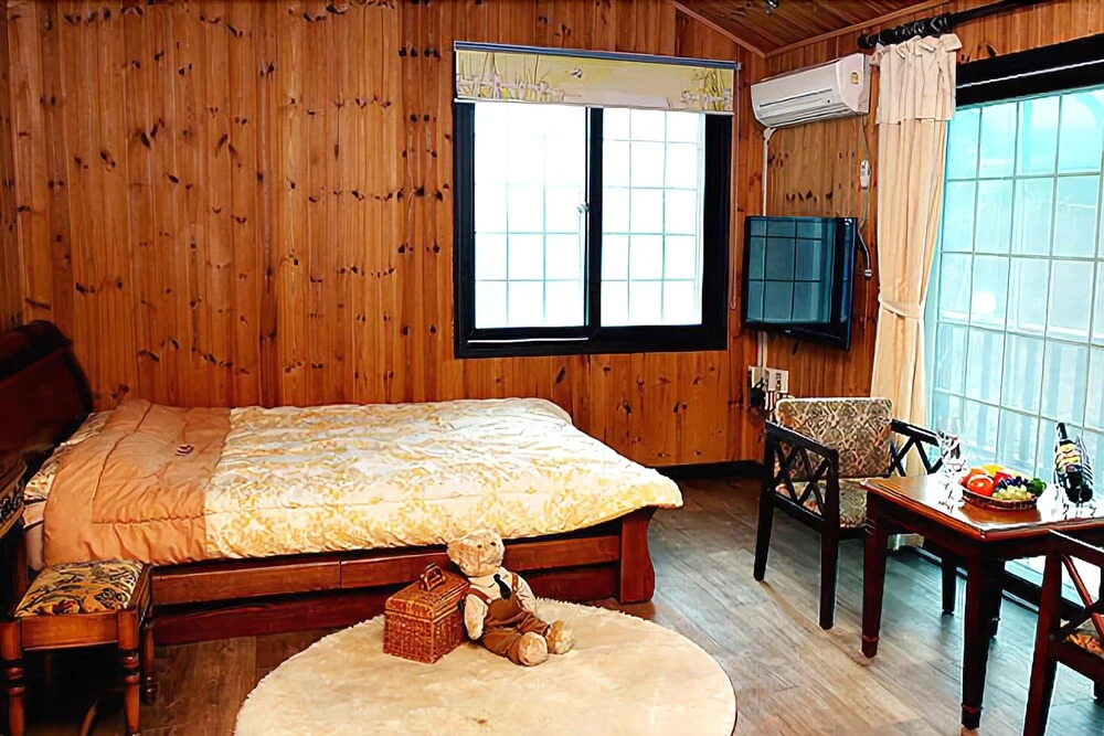 Boryeong Mud Pension