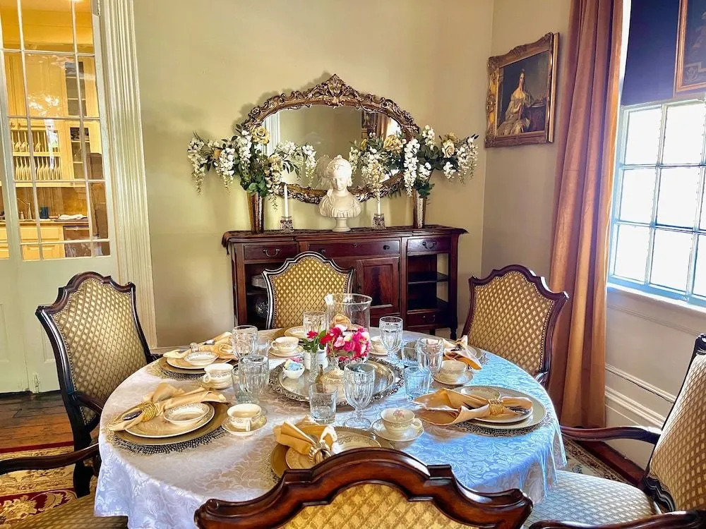 The Beaumont House Natchez