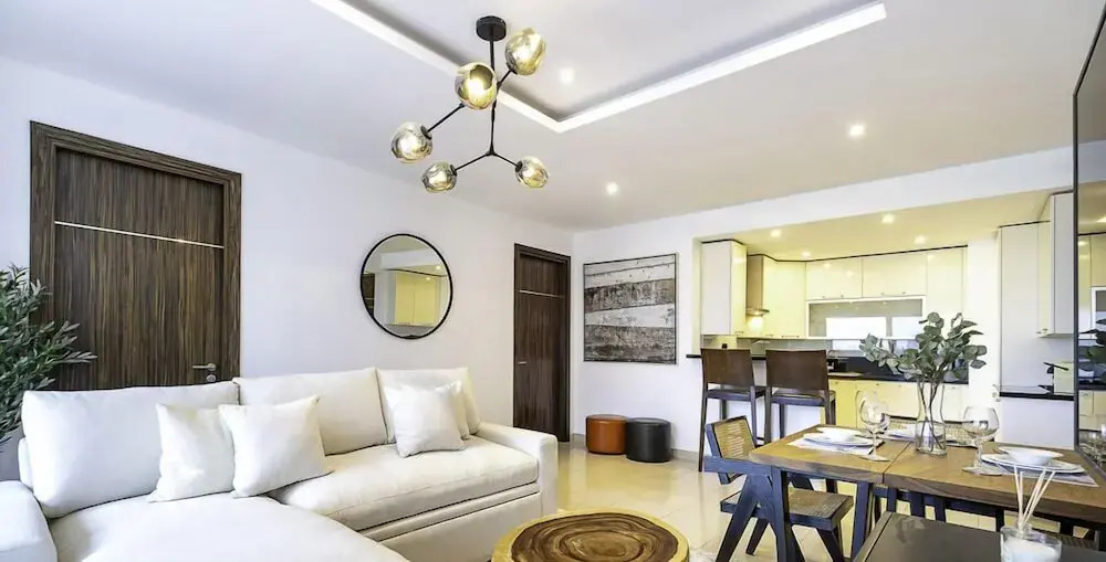 LUX  The Bonnington JLT Suite 2