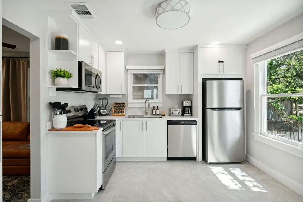 3 Separate Homes Walkable to Soco