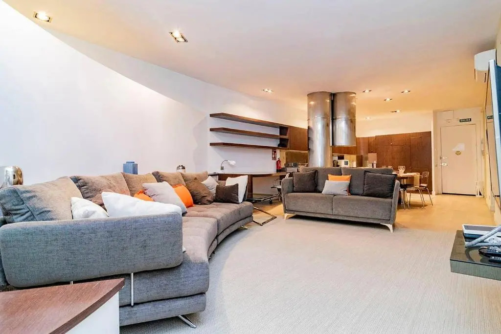 Caprichoso Loft junto Teatro Real - Madrid Centro by Batuecas