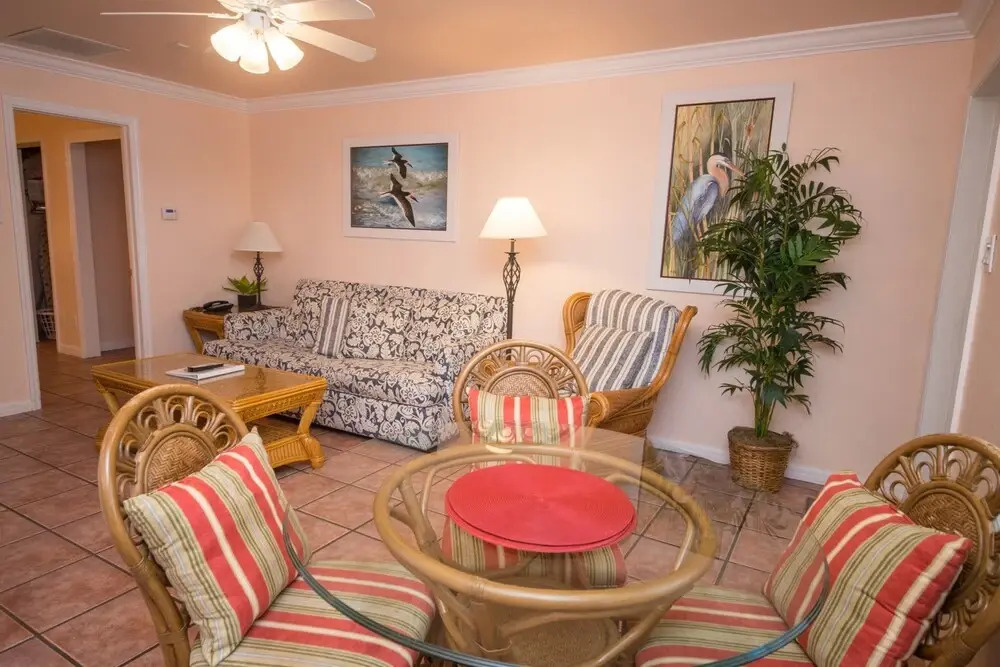 Tropic Isle At Anna Maria Island Inn