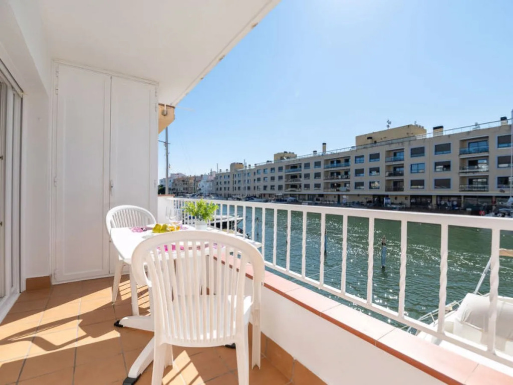 Apartment Moxó Empuriabrava