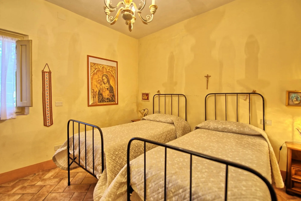 Vittoriana near San Gimignano by PosarelliVillas