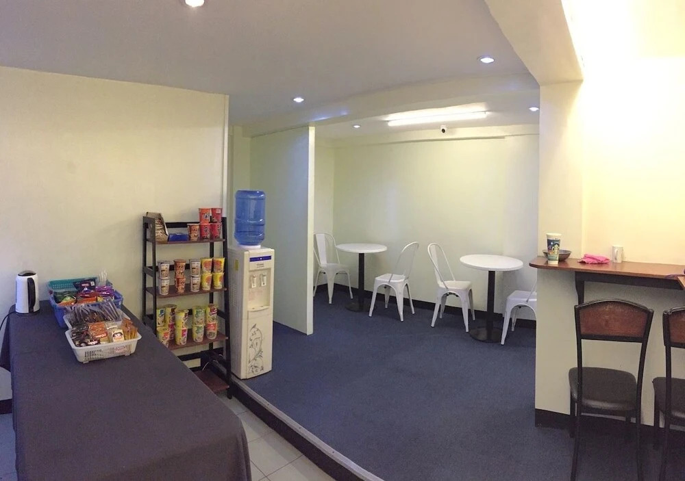 In & Out Guest House