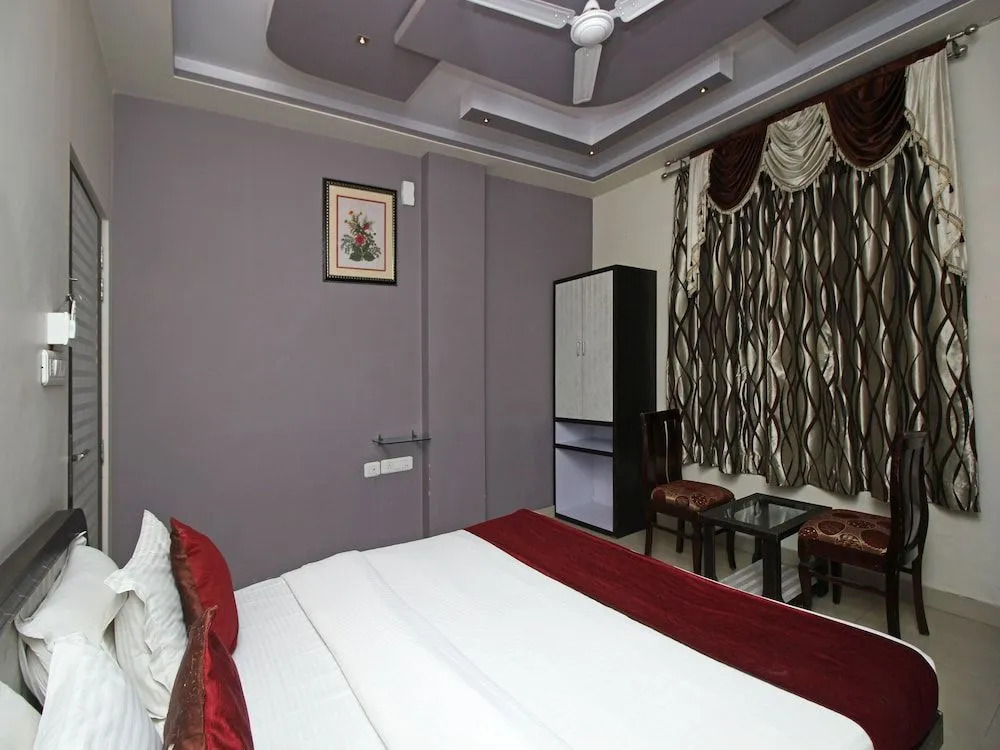 OYO Rooms Gaurav Tower