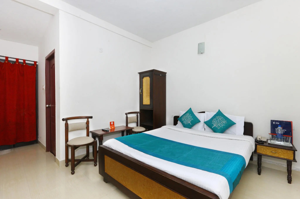 OYO 9183 RJ Inn