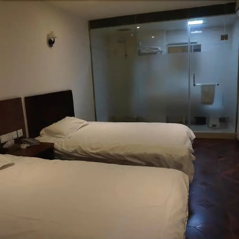 Getting Holiday Hotel