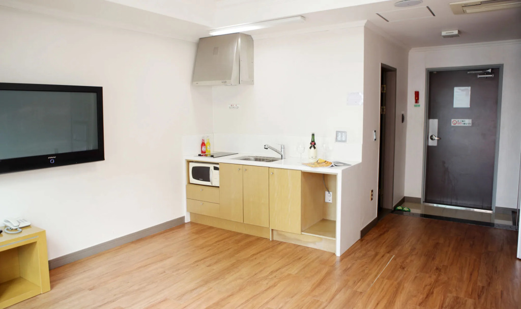 Tongyeong Bay Condo Hotel