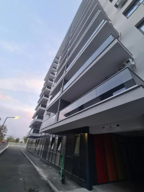 The One Studio, Residence 158