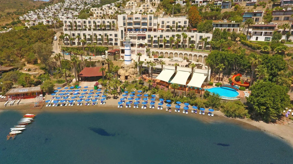 Light House Deluxe Resort and Spa
