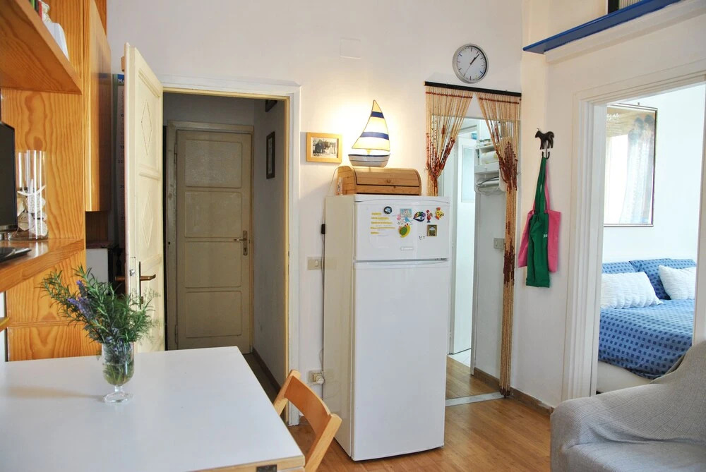 Puppy Home Two-room Apartment 100 Meters From the Beach