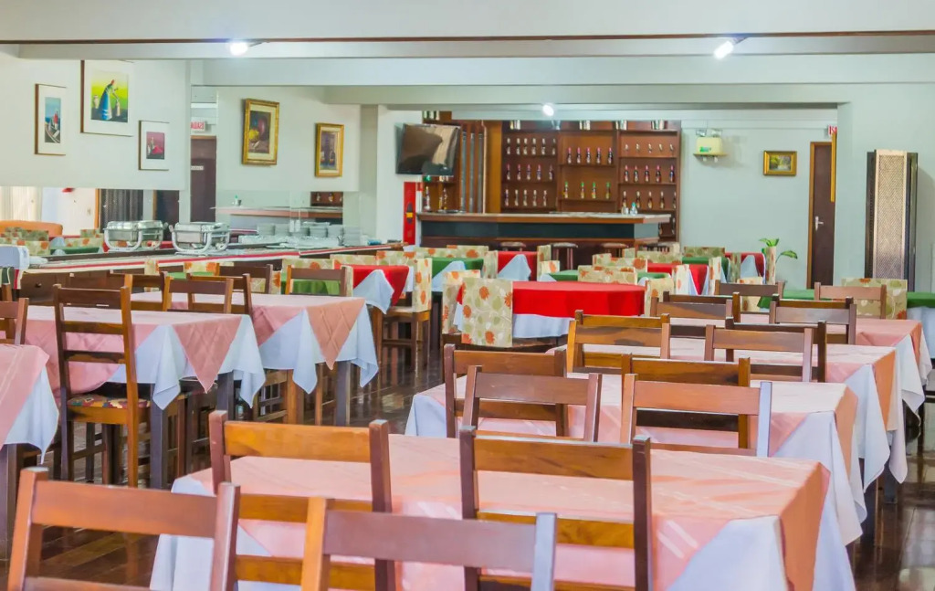 Harbor Inn Jaraguá