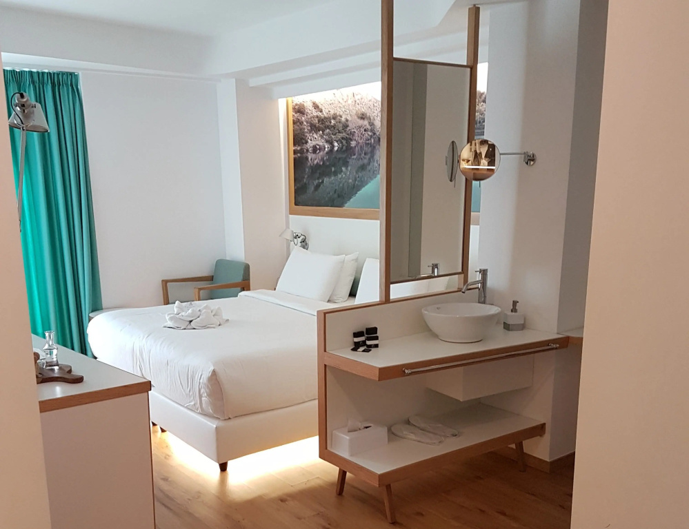 Olive Green Hotel