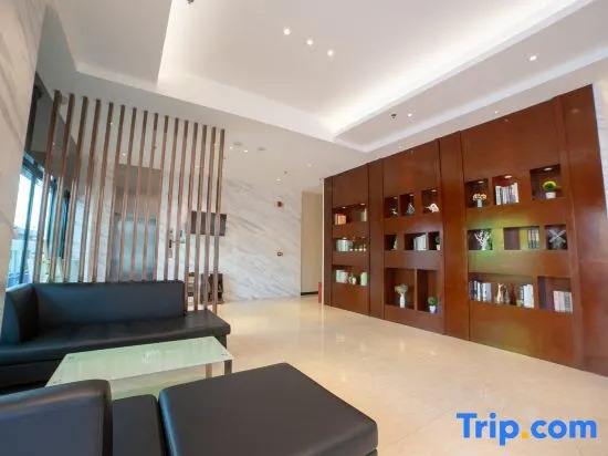 Season flower HOTEL (Yulin Hongjin Mall Branch)