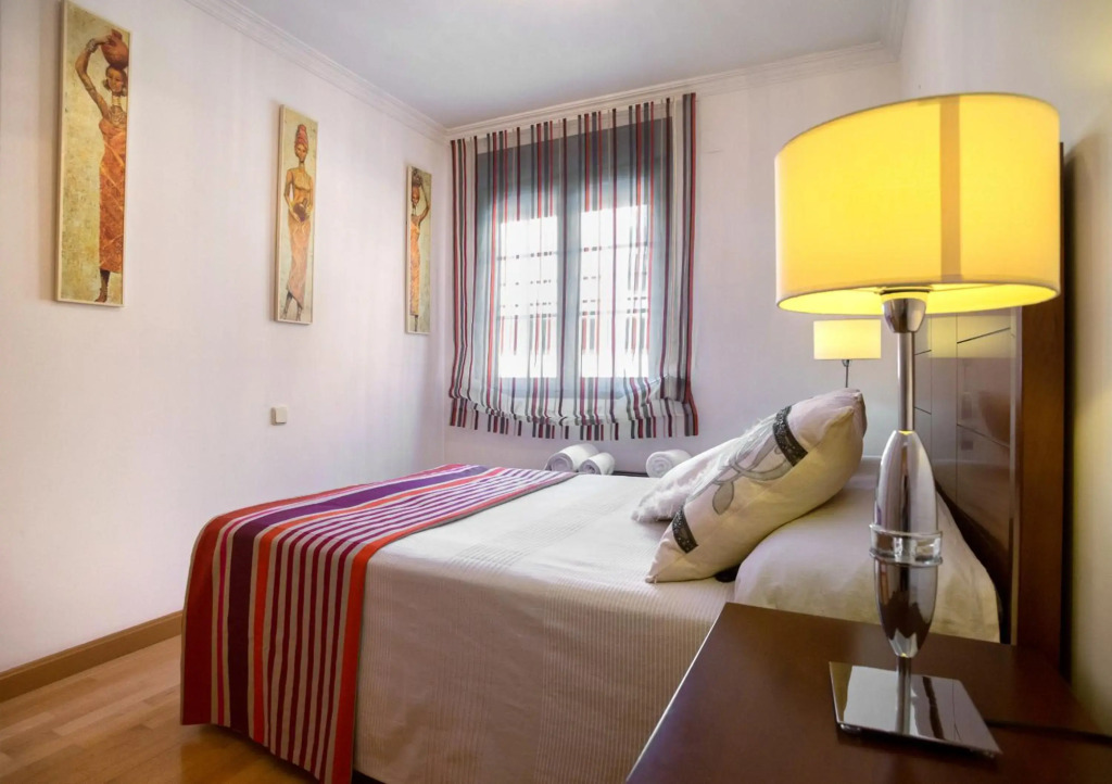 Apartamentos San Juan de los Reyes by Toledo AP