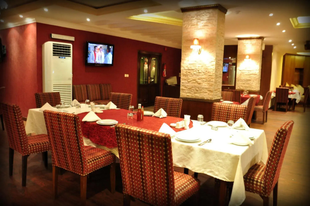 Al Higgi Hotel