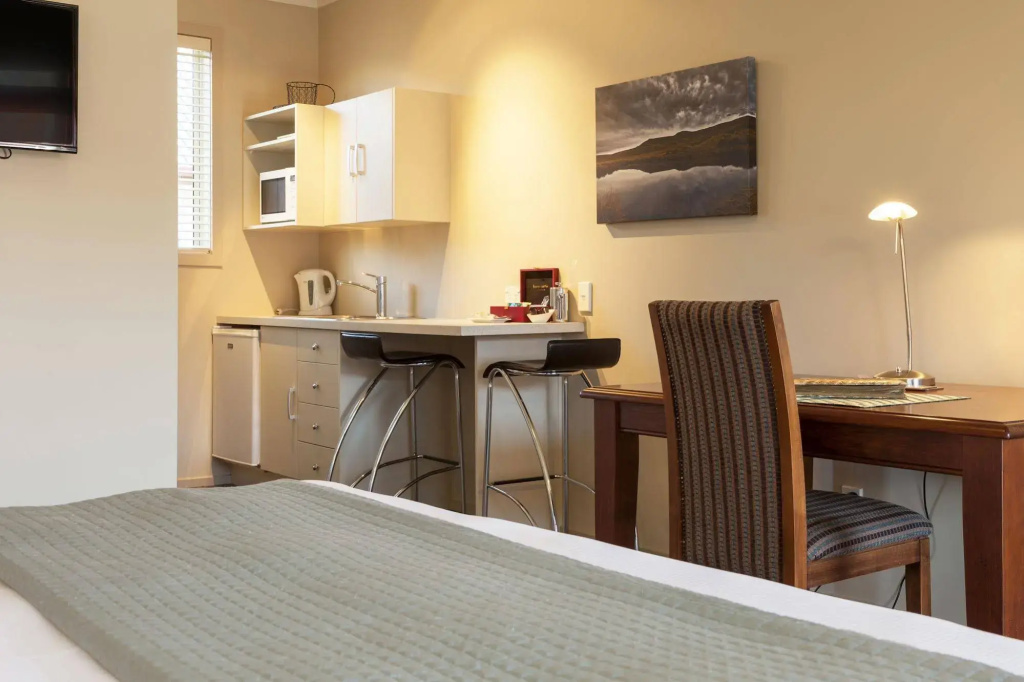 Hawkdun Lodge Motel