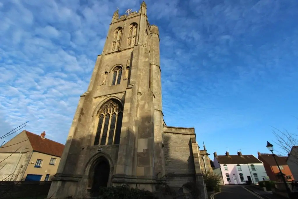 Glastonbury Rose Cottage - Magical Victorian Town Centre Stay